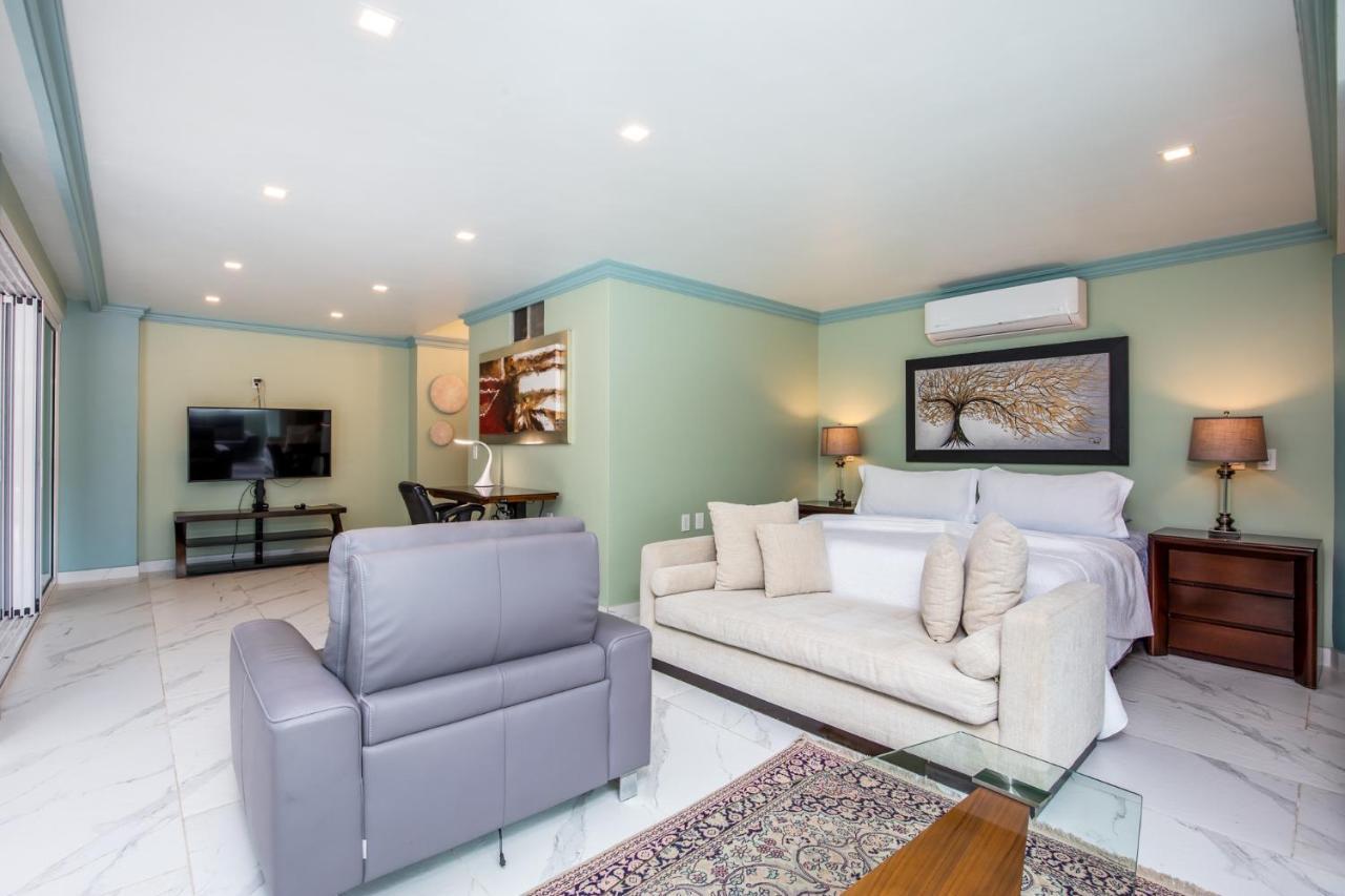 South Shore Villa Armonia Luxury Boutique 푸에르토 발라타 외부 사진